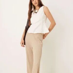 NWT Mango linen mix v-neck peplum top in ivory - size Large